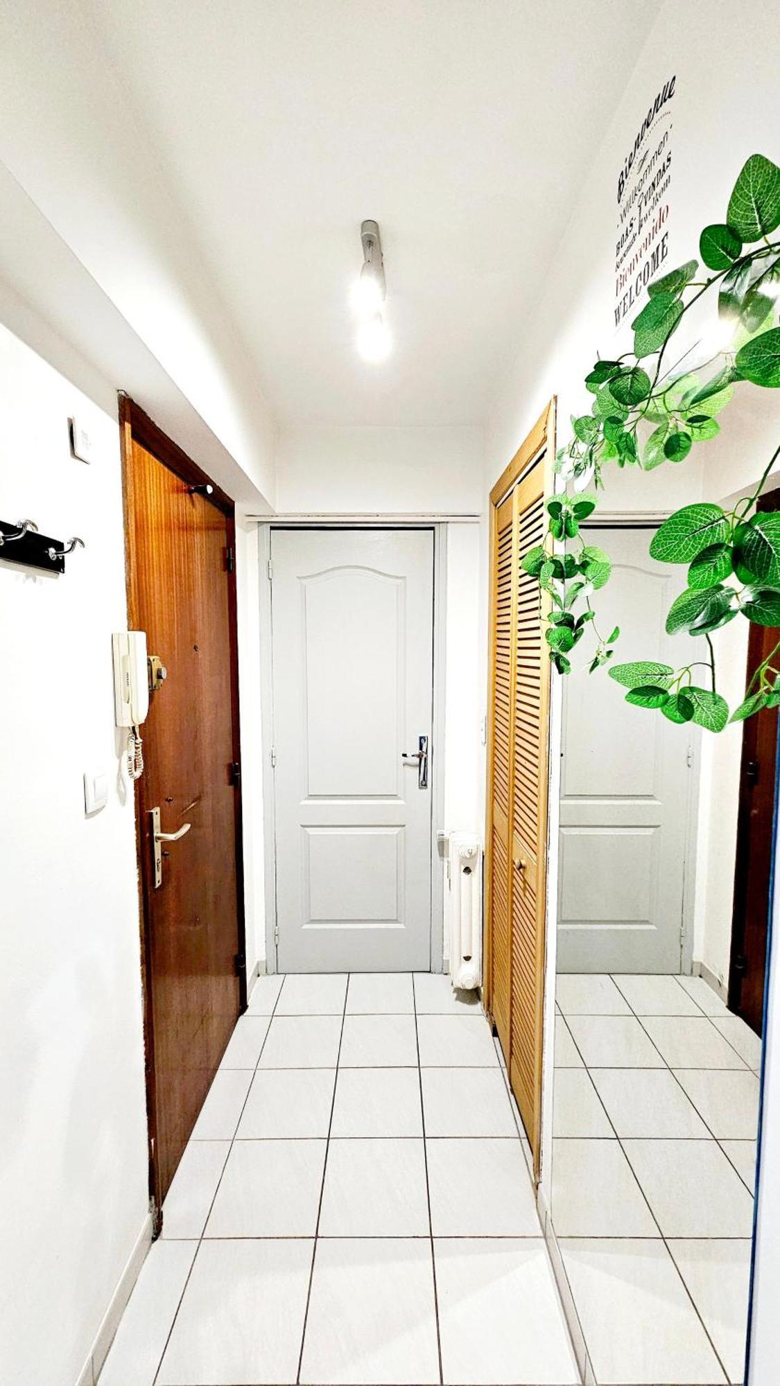 Charmant Studio Cannes Centre - Ideal Vacance Et Congres ภายนอก รูปภาพ